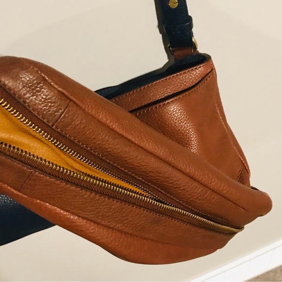 Fossil Purse - Picture 4 of 8